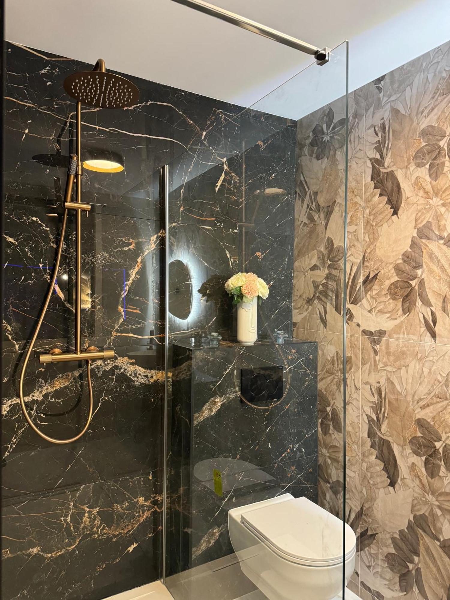 Flower Suite And Spa La Seyne-sur-Mer Extérieur photo